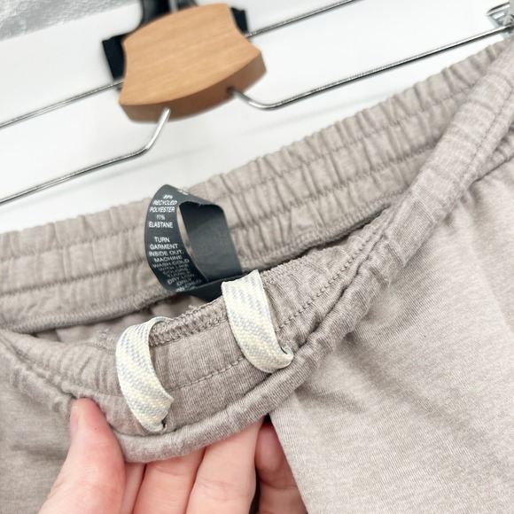 Vuori Womens Pewter Heather Performance Athleisure Boyfriend Jogger Pants XS - Picture 5 of 7